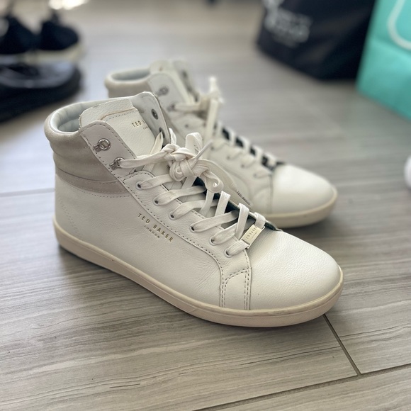 Ted Baker London leather High top sneakers. Mens 8 - Picture 4 of 5